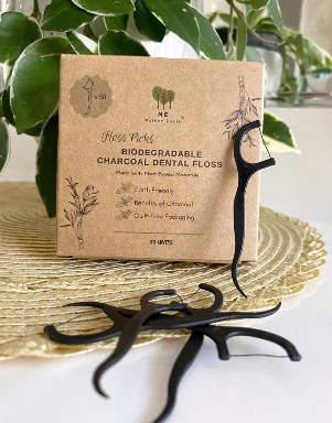 Biodegradable Charcoal Dental Floss Picks | Eco-Friendly Oral Care